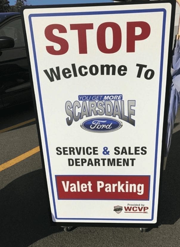 WCVP nc Standard Valet Podium at Ford dealer